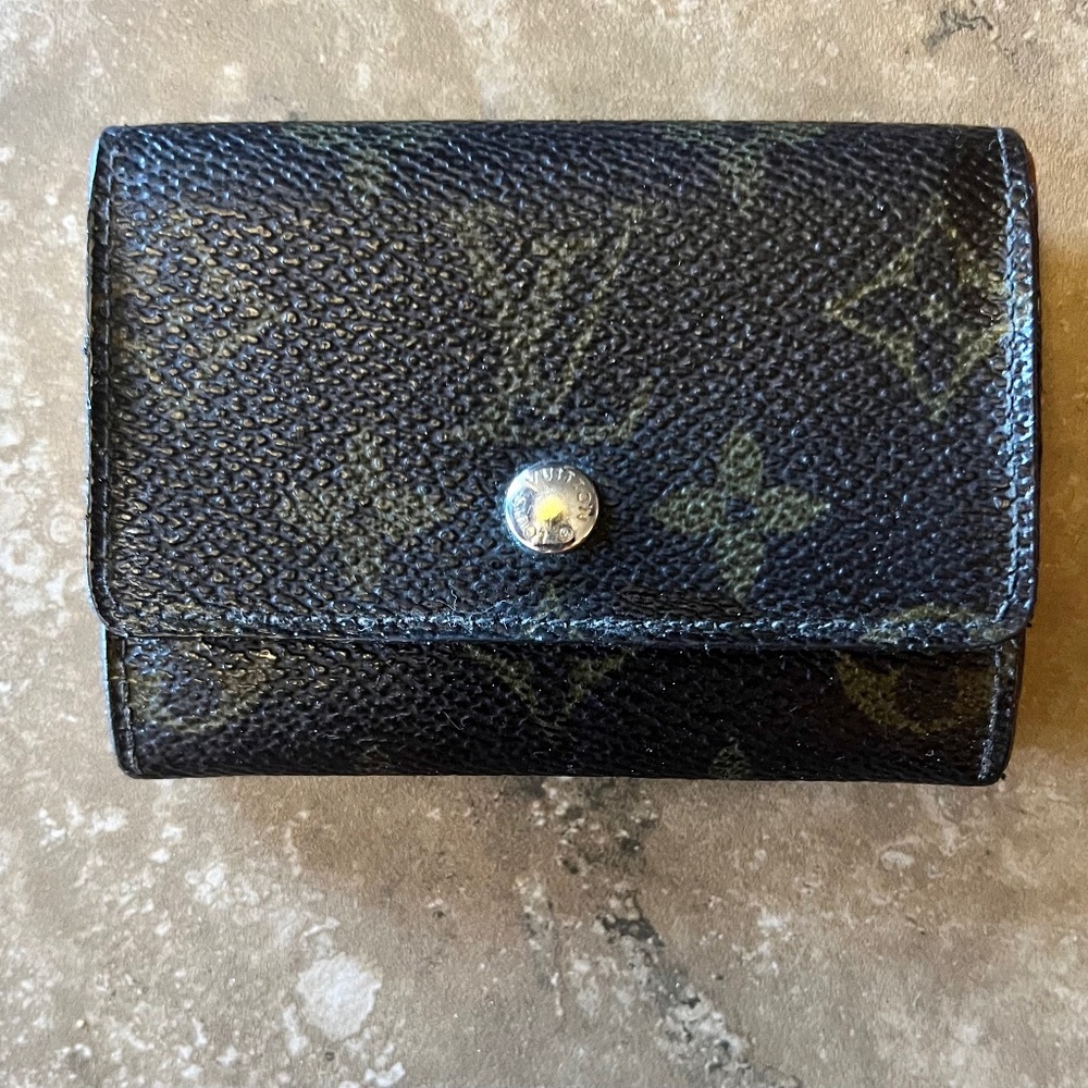Louis Vuitton  Money/Credit Card Coin Wallet